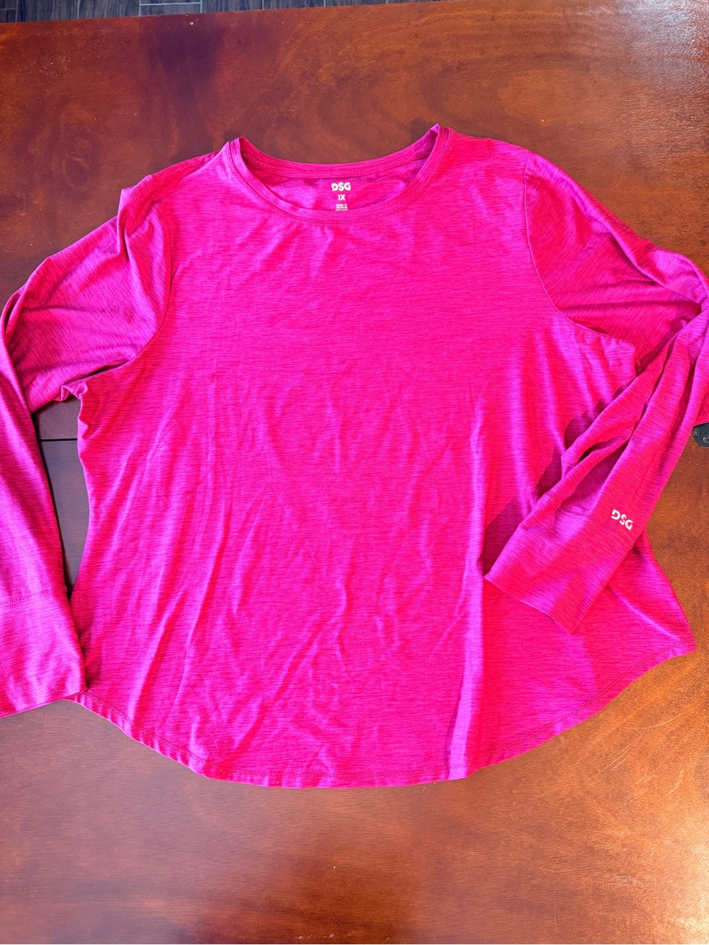 DSG Long Sleeve activewear Crewneck Top - Heather red/pick